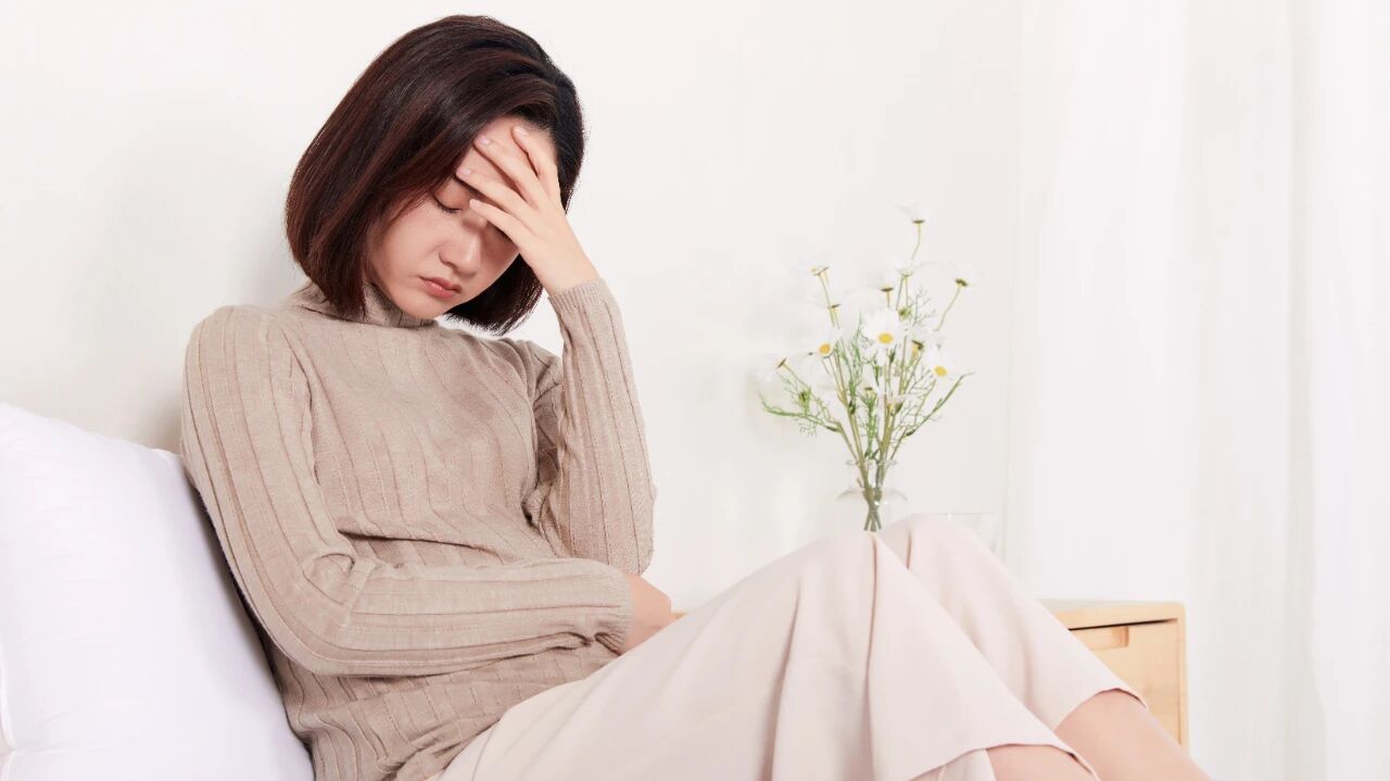 脑胶质瘤屡次复发怎么办？李忠教授巧用一味药，一个月后病情平稳