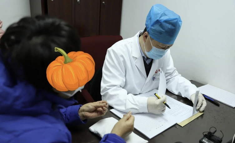 从乳腺结节到骨转移，她用了7年！但凡能早点重视，或许就不是乳腺癌了