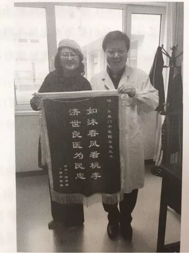 乳腺癌：医生预言只能活一年，从放弃放化疗到肿瘤消失，已经过去12年了